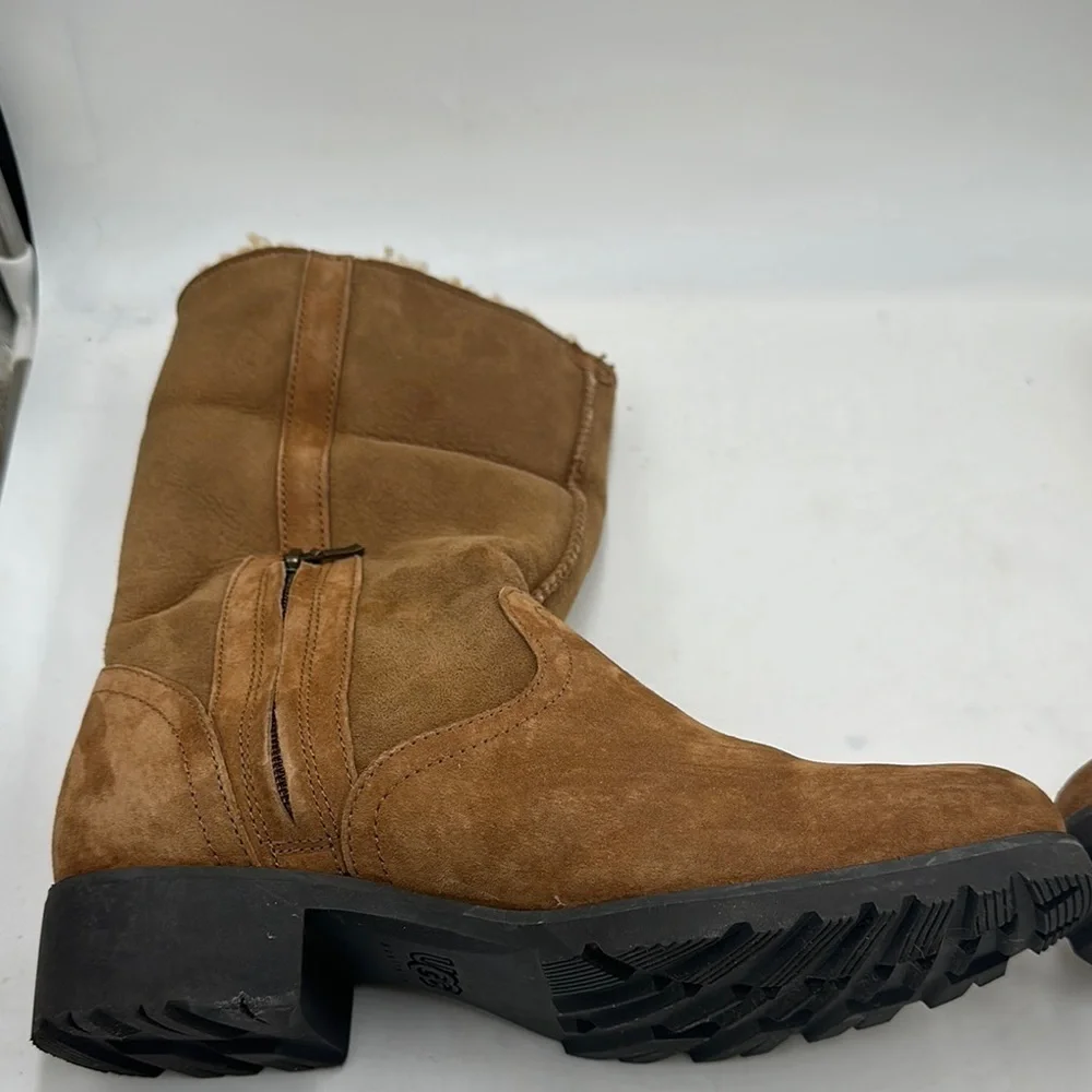UGG Australia Bellevue Leather Sheepskin Lined Boots Women's Size 9 Buckle